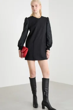 Abito corto con maniche jacquard - Nero