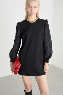 Abito corto con maniche jacquard - Nero