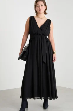 Abito lungo in georgette - Nero