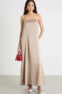 Abito lungo in raso - Beige