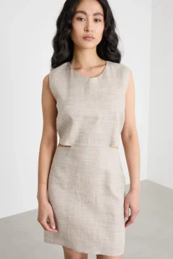 Abito smanicato con cut-out - Beige