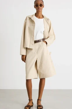 Bermuda in gabardina - Beige
