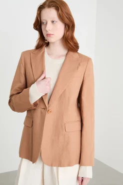 Blazer sfiancato con bottone singolo - Cammello