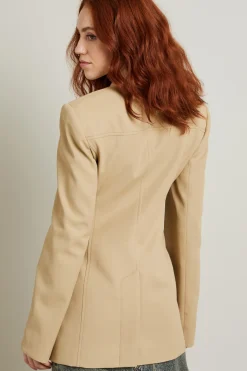 Blazer sfiancato con taschino - Beige