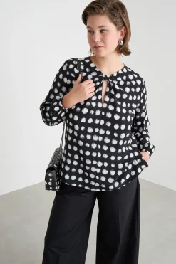 Blusa con apertura a goccia - Nero Bianco