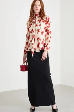 Blusa con collo a foulard - Beige Rosso