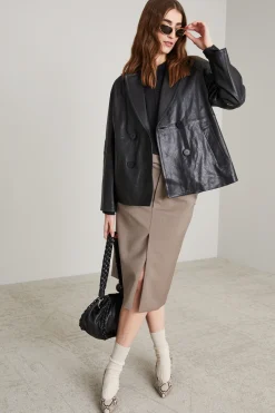 Blusa con collo alla coreana - Nero