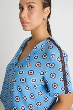 Blusa con passamaneria crochet - Azzurro