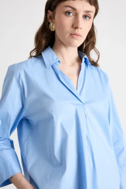 Blusa con scollo a V - Azzurro