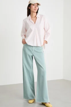 Blusa con scollo a V - Rosa
