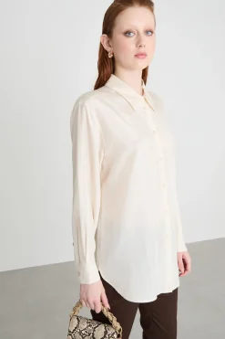 Blusa fluida con fondo stondato - Avorio