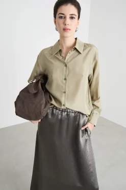 Blusa fluida con fondo stondato - Verde