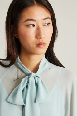 Blusa in georgette con fiocco - Azzurro Polvere