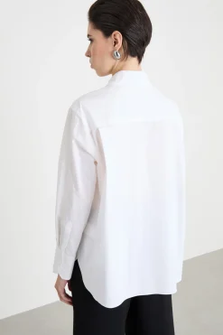 Camicia con rouche e applicazione floreale - Bianco