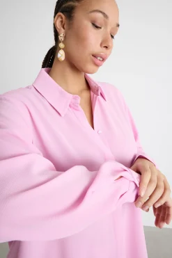 Camicia fluida con fondo arrotondato - Rosa