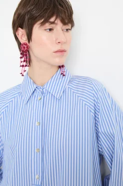 Camicia in popeline con applicazione floreale - Azzurro