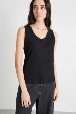 Canotta con spalline larghe - Nero