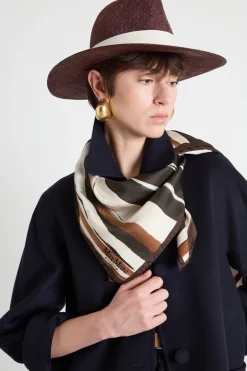 Cappello con nastro - Marrone