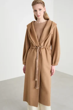 Cappotto ampio con cappuccio - Cammello
