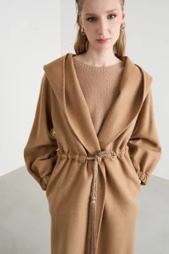Cappotto ampio con cappuccio - Cammello