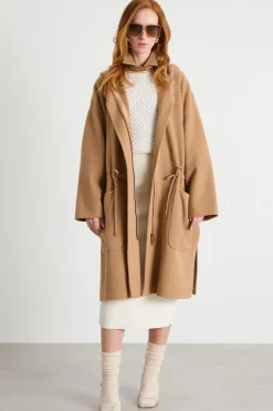 Cappotto ampio con cappuccio - Cammello