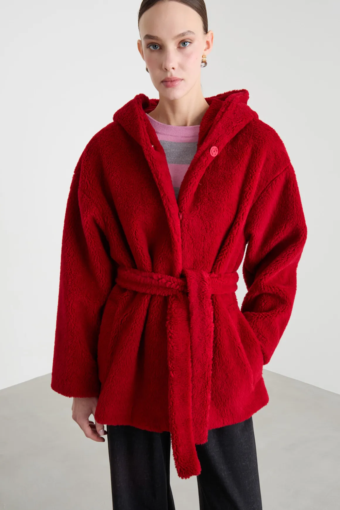 Cappotto a vestaglia in tessuto morbido e caldo - Rosso