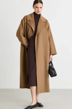 Cappotto con cintura - Cammello
