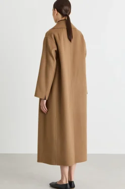 Cappotto con cintura - Cammello