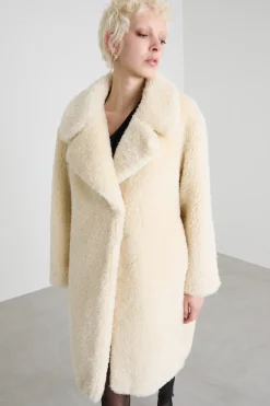 Cappotto effetto peluche - Avorio