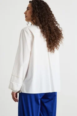 Casacca con passamaneria macramè - Bianco