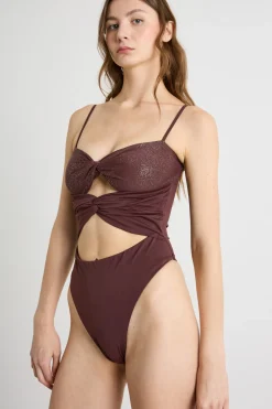 Costume con cut-out - Marrone