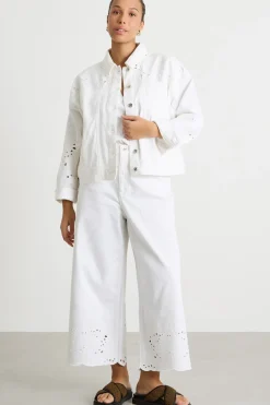 Giacca boxy con ricami sangallo - Bianco