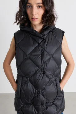 Gilet trapuntato con cappuccio - Nero