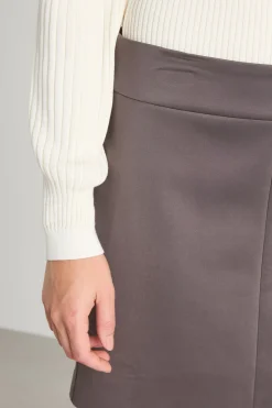 Gonna corta con piccoli spacchi - Grigio