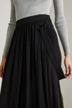 Gonna in chiffon con bretelle - Nero