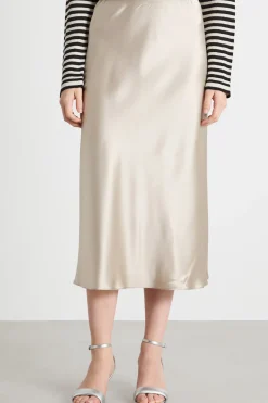 Gonna svasata in raso - Beige