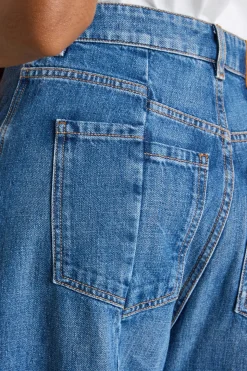 Jeans ampio con impunture - Azzurro