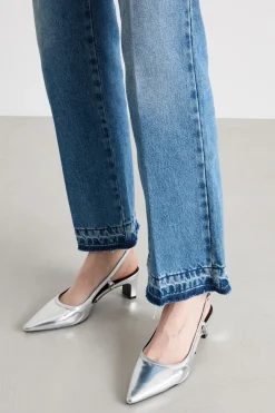 Jeans con fondo sfrangiato - Azzurro