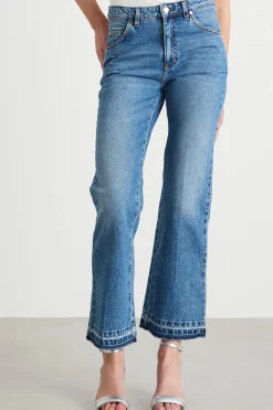 Jeans dritto con fondo svasato sfrangiato - Blu