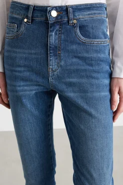 Jeans dritto con risvolto alto - Blu
