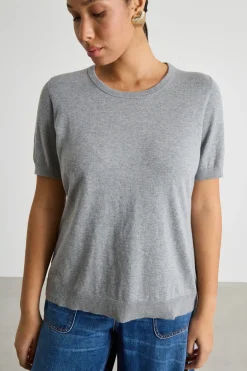 Maglia aderente con maniche corte - Grigio