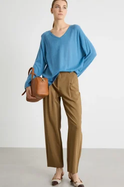 Maglia con ampio scollo a V - Azzurro