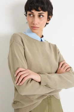 Maglia con maniche lunghe a spalla scesa - Beige