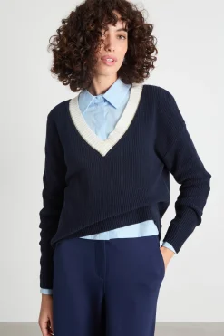 Maglia con scollo ricamato - Blu
