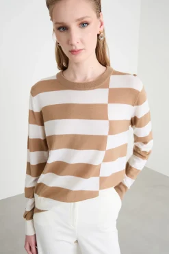 Maglia con scollo tondo - Cammello Bianco