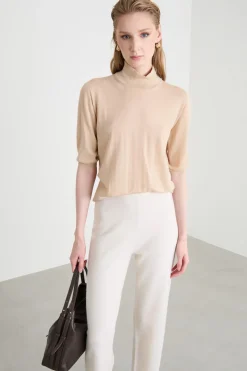 Maglia dolcevita con maniche tre quarti - Beige