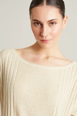 Maglia morbida con spacchi - Ecru