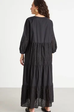 Maxi abito in sangallo - Nero