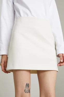 Minigonna in tela stretch - Latte