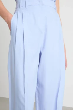Pantalone ampio con pieghe - Azzurro